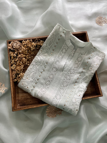 Lucknowi Chikankari