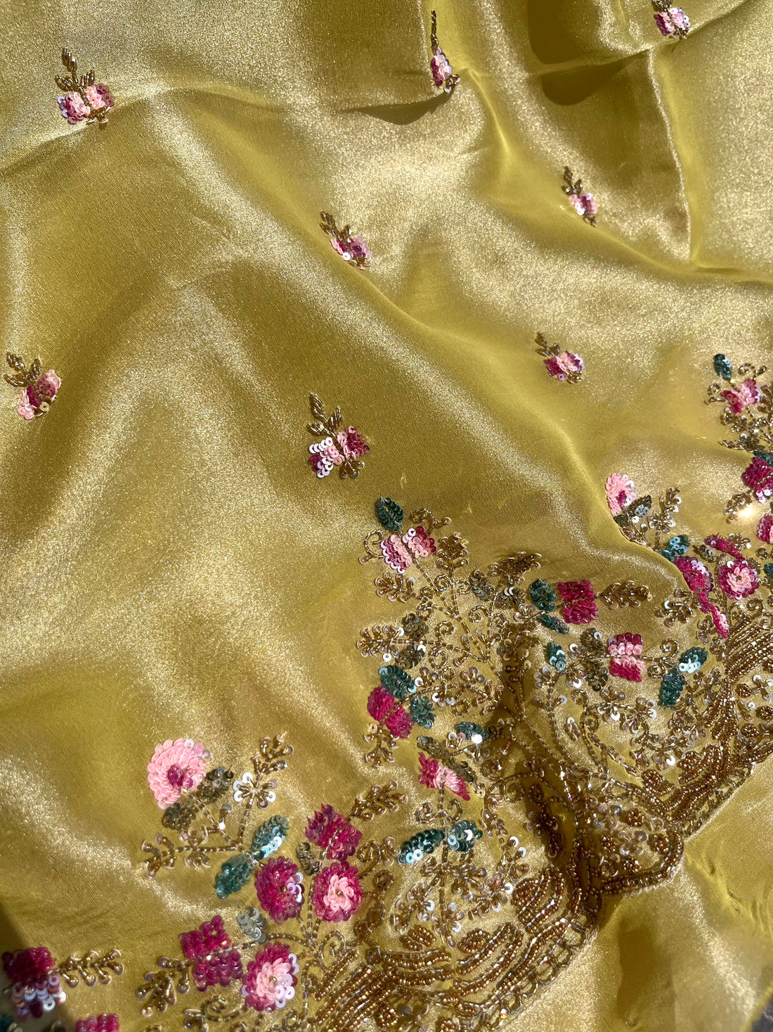 Zardozi Dabka Handwork