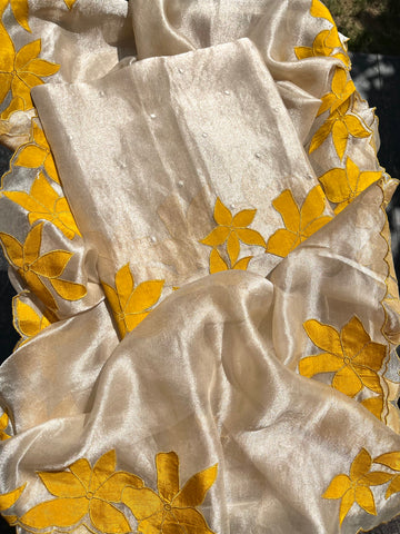 Delicate Appliqué Work