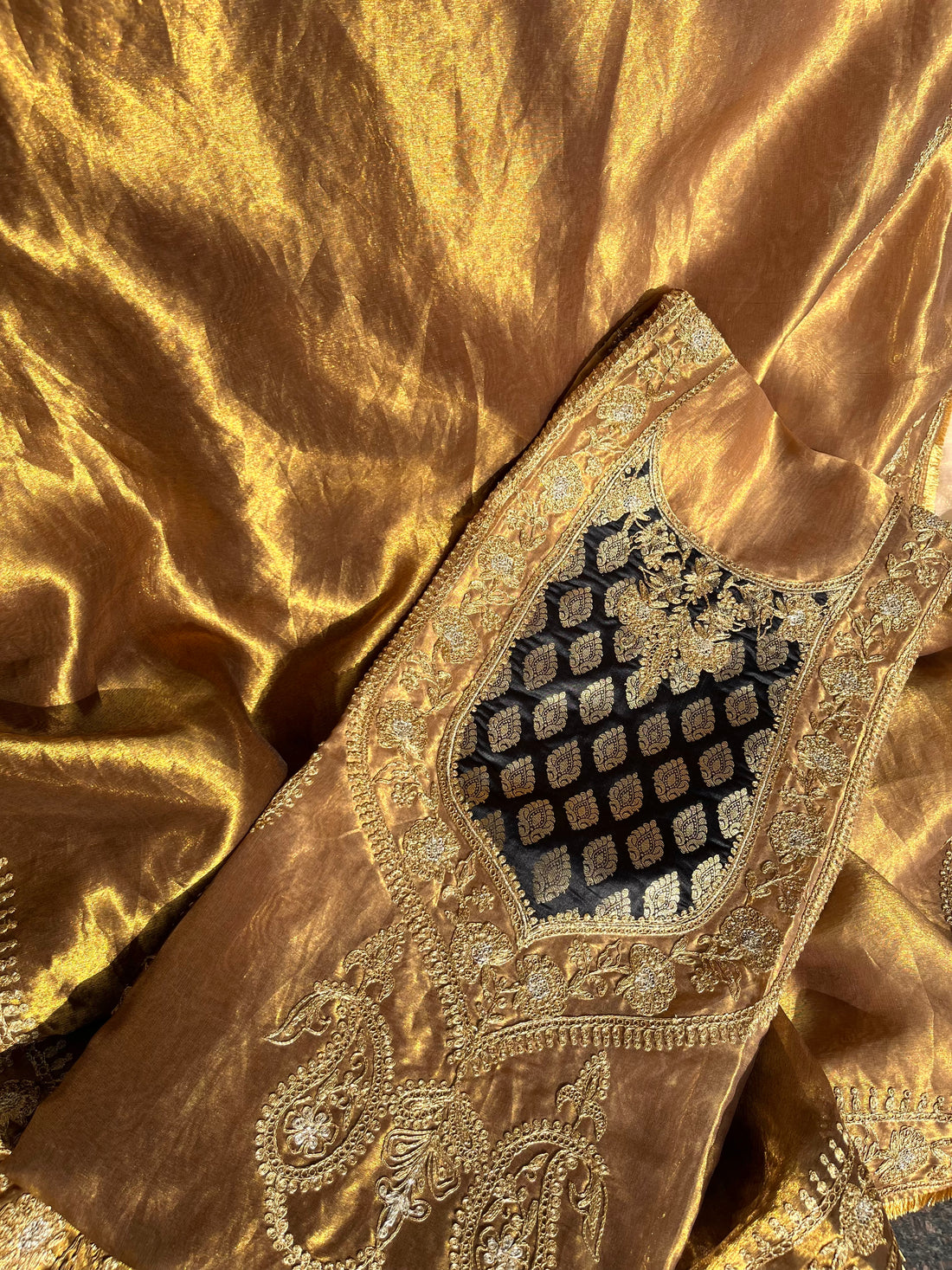 Maharani Tissue Silk Luxury