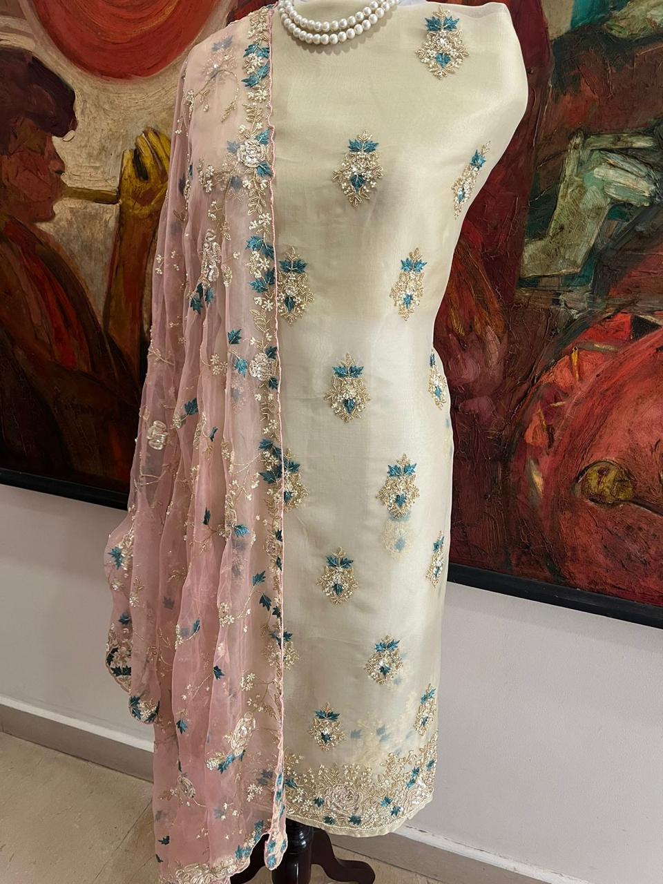 Luxurious Handwork