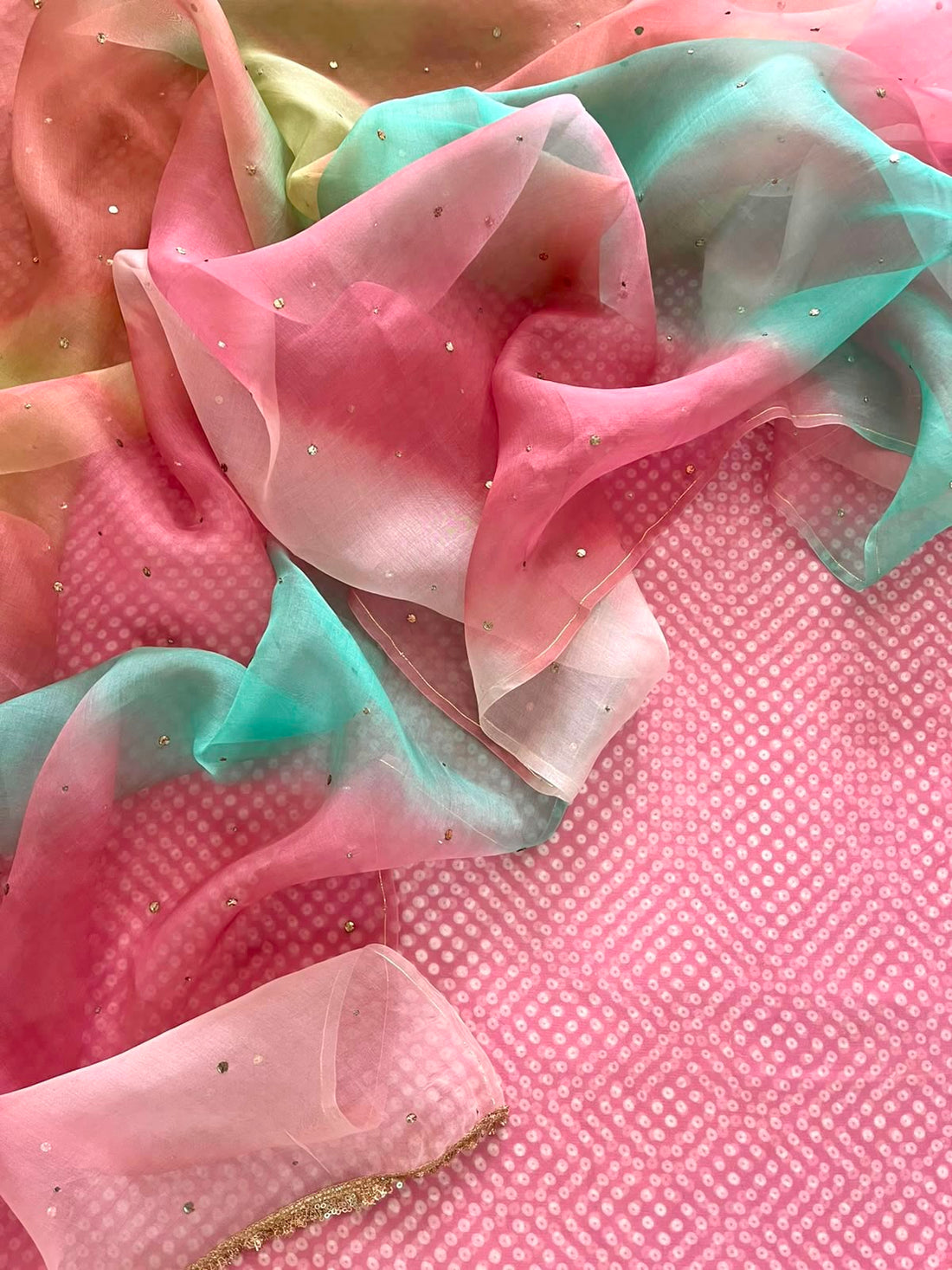 Ombré Mukaish