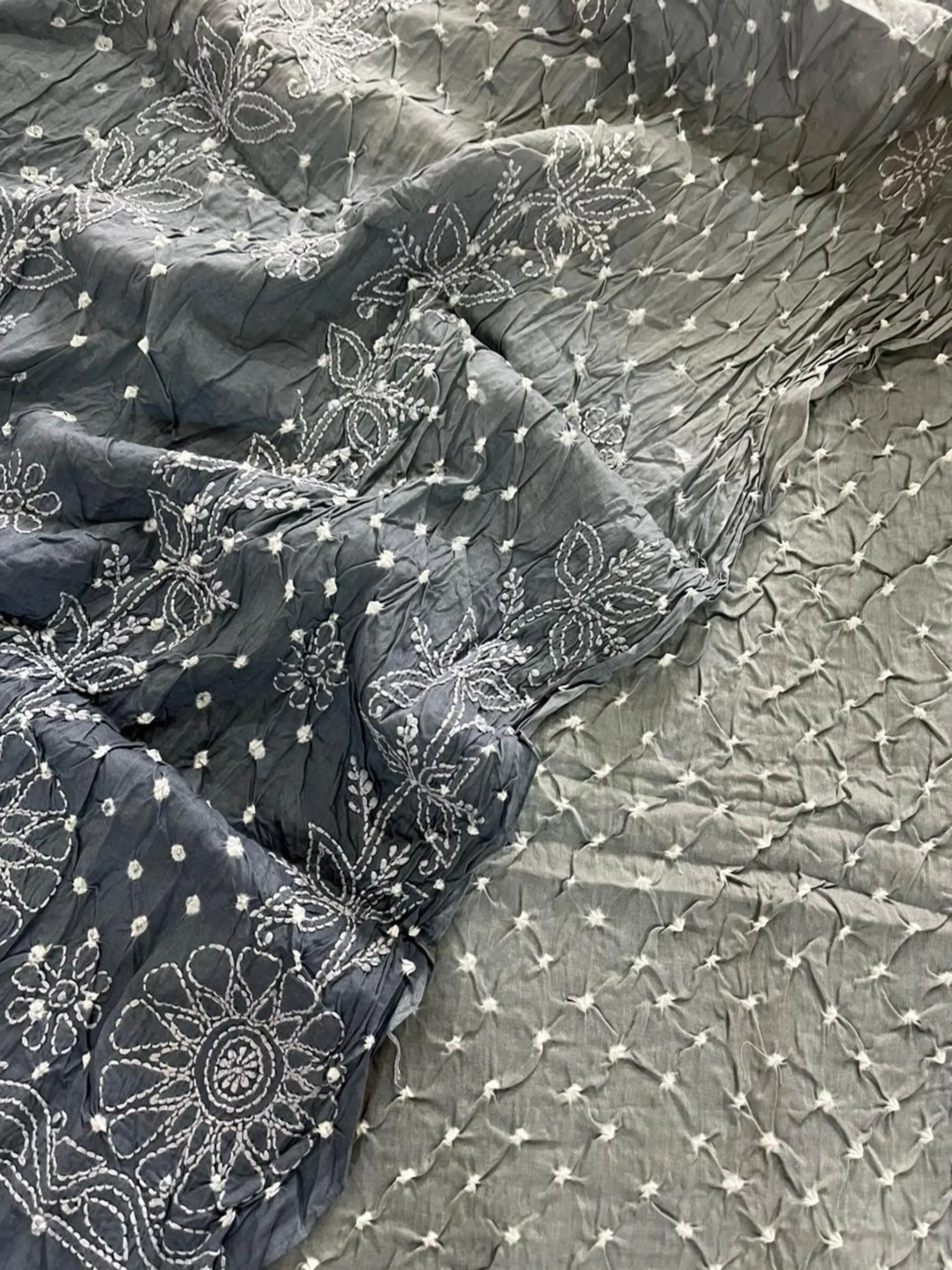 Lucknowi Chikankari