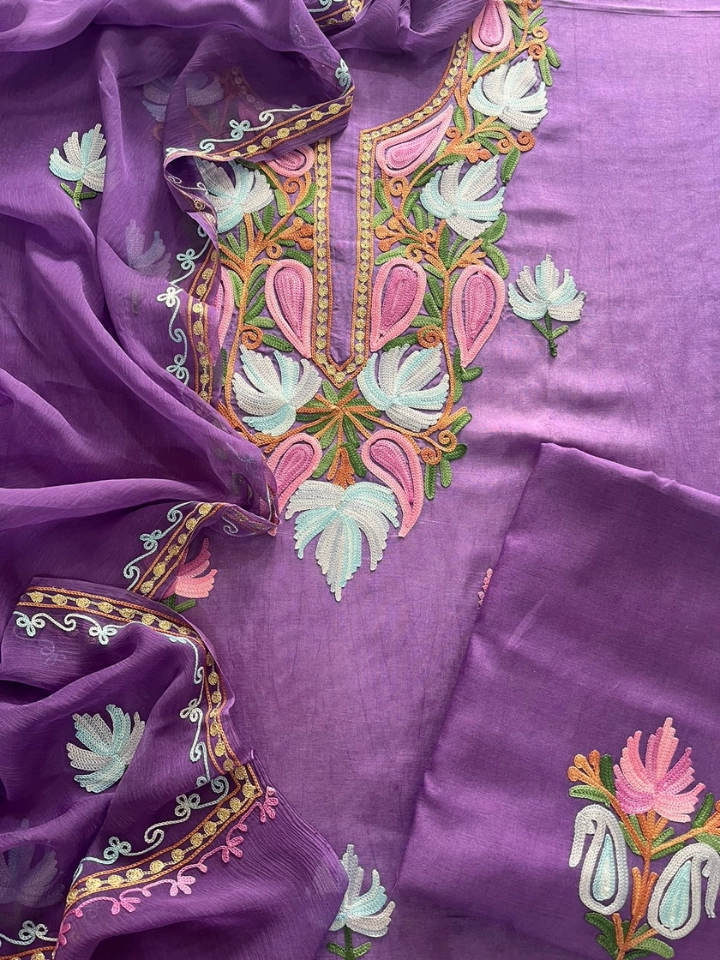 Kashmiri Aari Embroidery